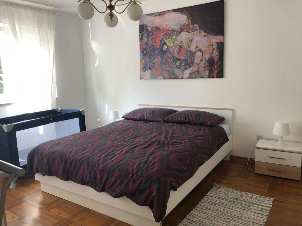 Apartment Safran Novigrad  Bagian luar foto